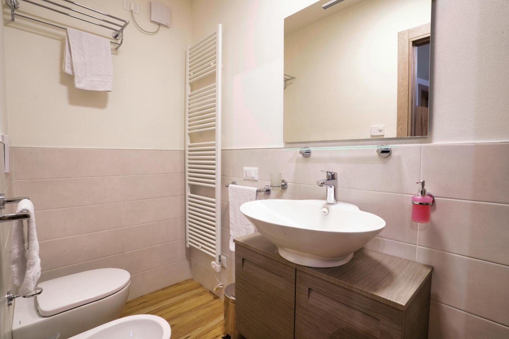 Ca Mandarein Bed and Breakfast Quattro Castella Esterno foto