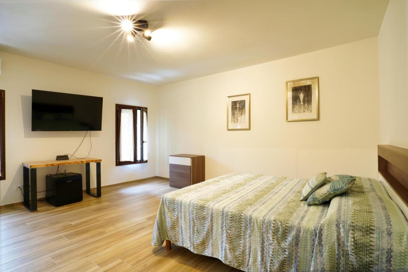 Ca Mandarein Bed and Breakfast Quattro Castella Esterno foto